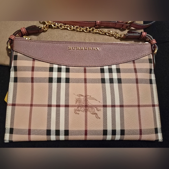 BURBERRY pink house check crossbody bag.   Like new and AUTHENTIC. - Picture 2 of 6